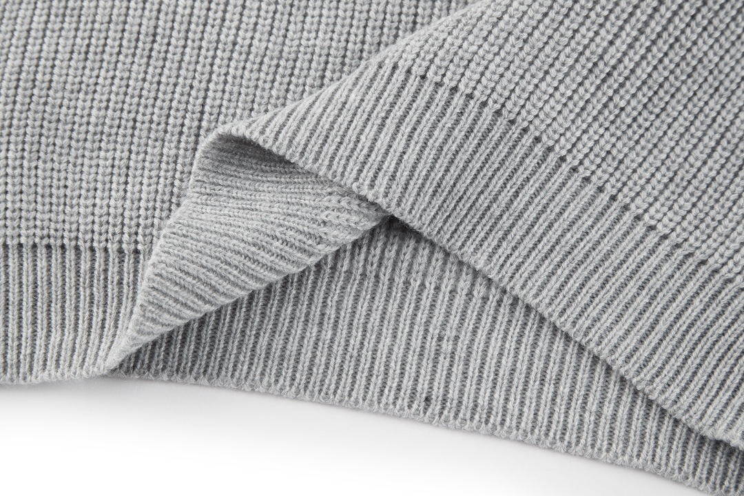 Cuff Jacquard Cashmere Sweater