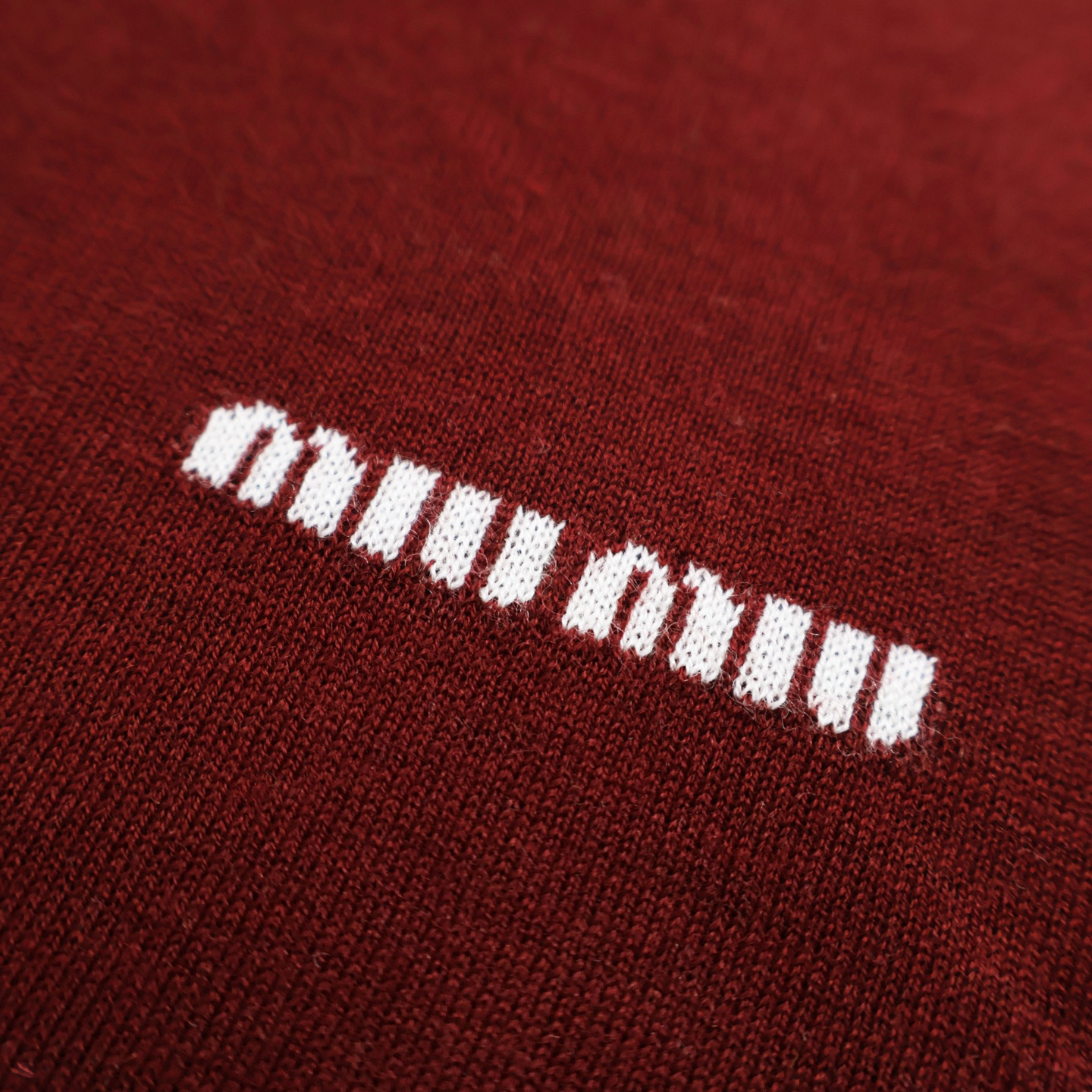 Wool knit short-sleeved T-shirt