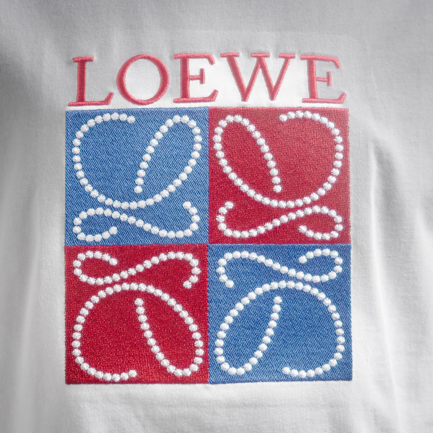 Embroidered lettering short-sleeved T-shirt