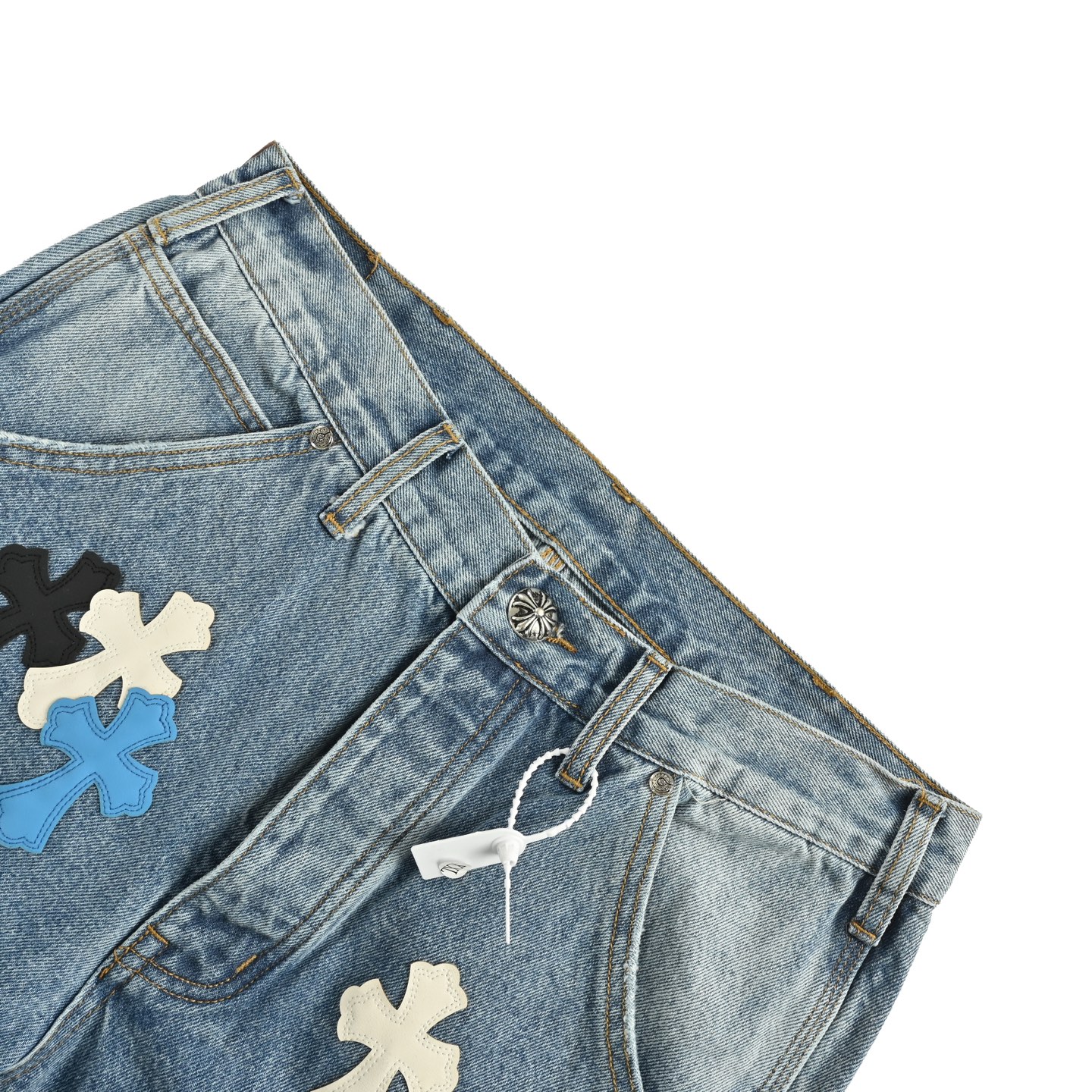 Leather label cross cargo jeans