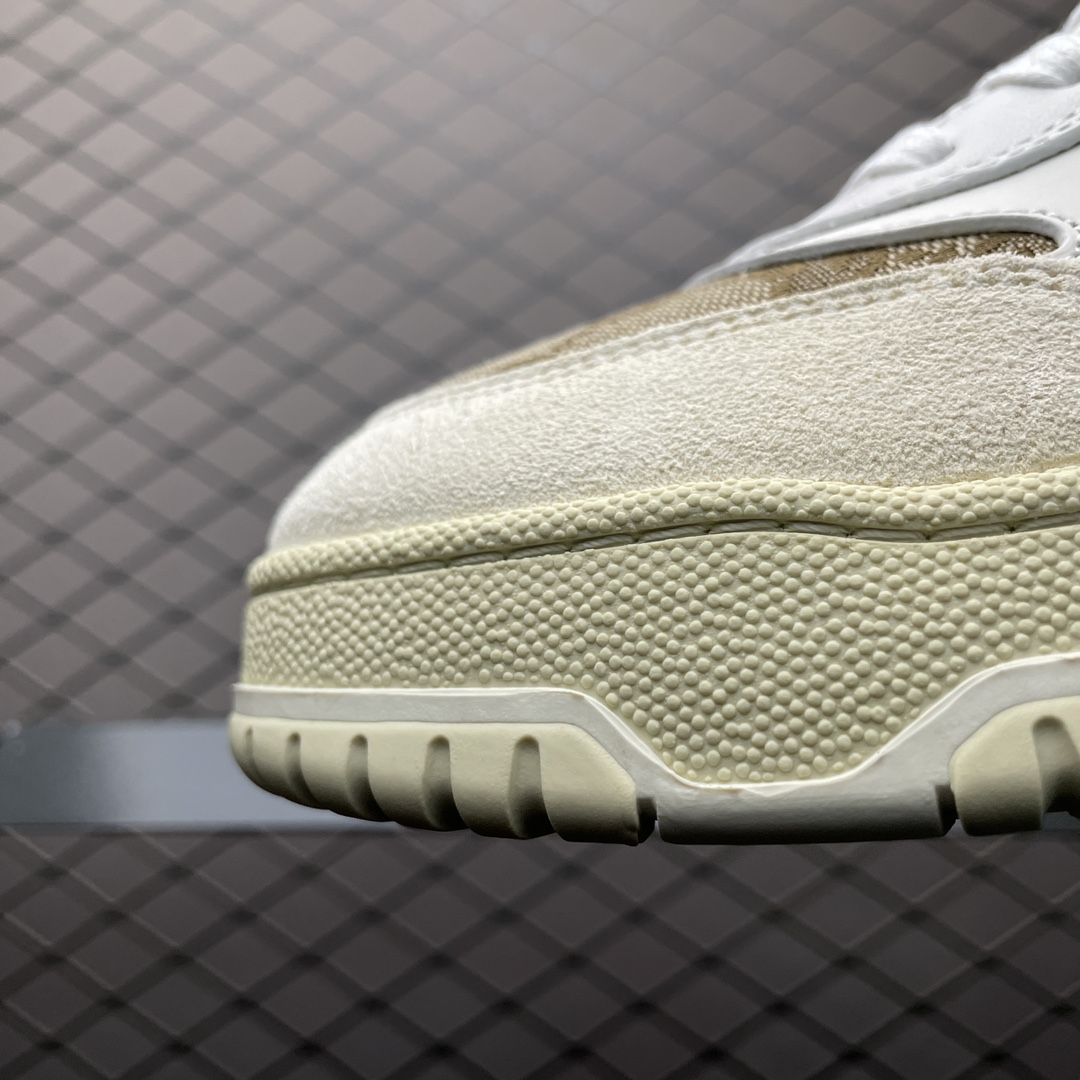 Retro casual sneakers