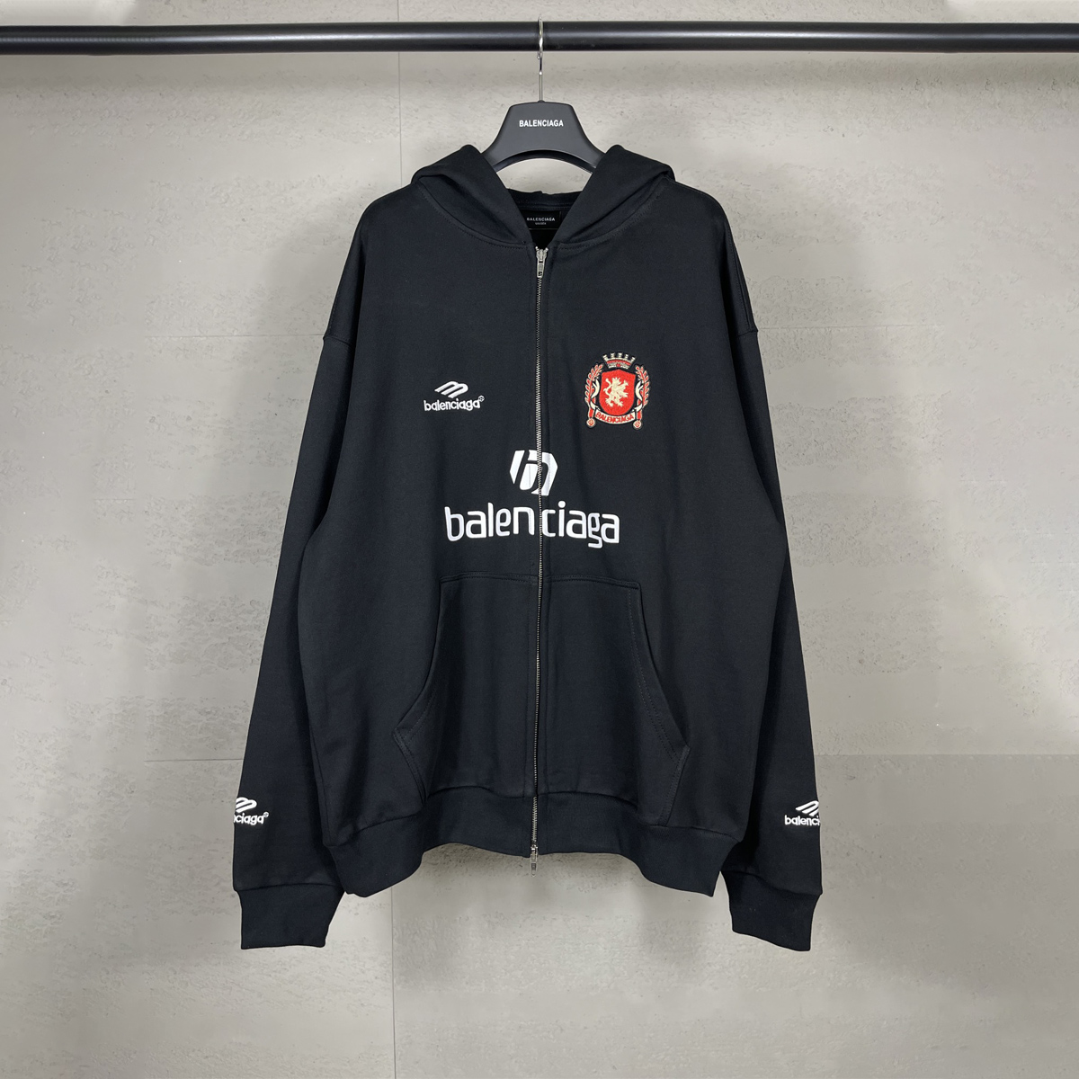 Manchester United embroidered zip-up hoodie