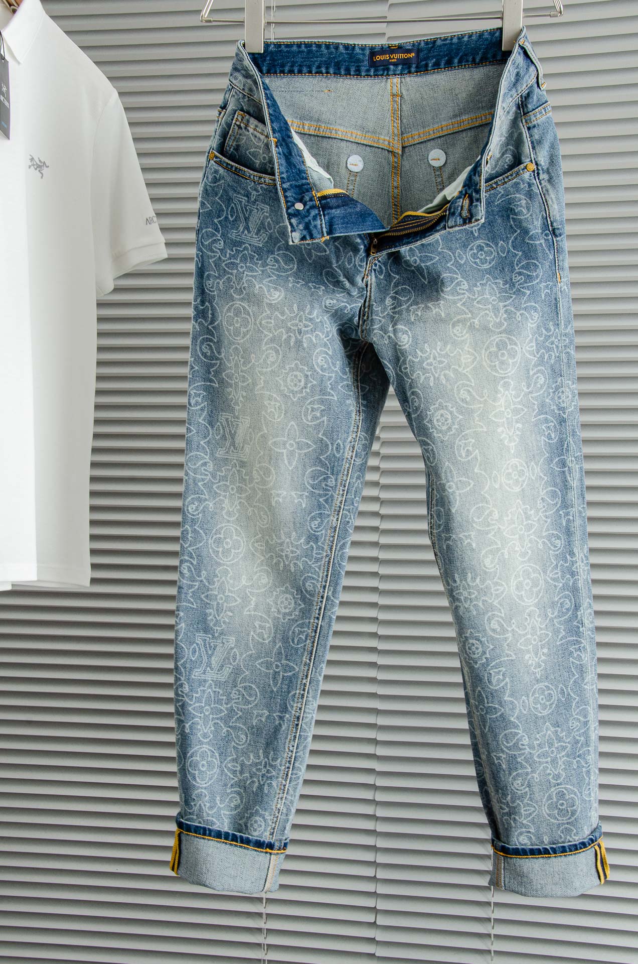 2025SS Men's Fashion Straight-Leg Denim Jeans