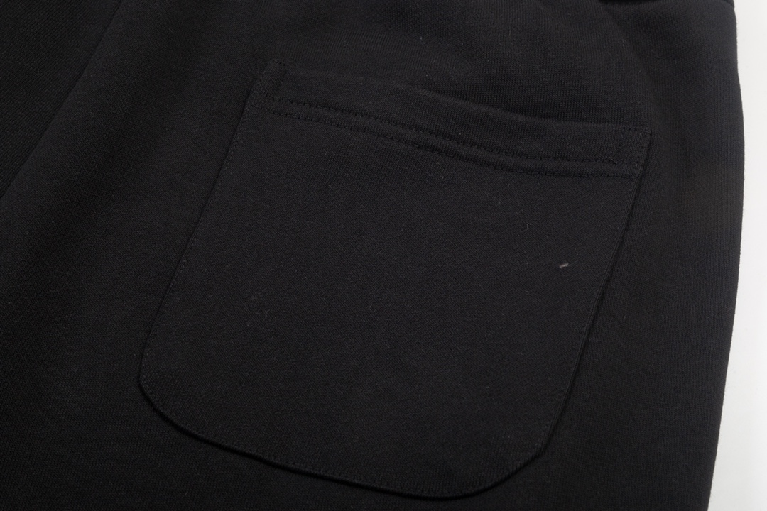 Double G Embroidery Side Stripe Shorts