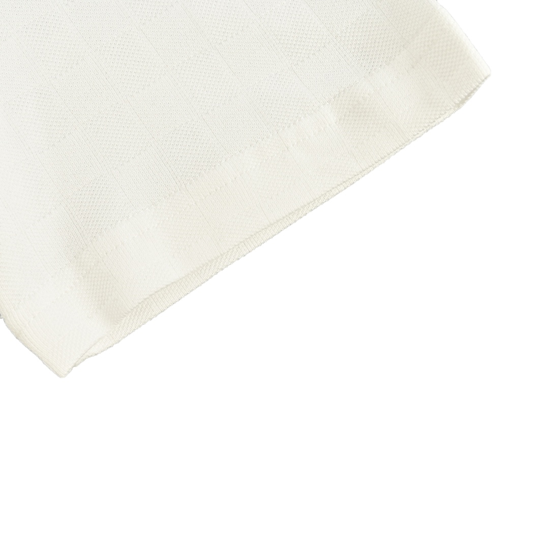 Rhinestone lettering T-shirt