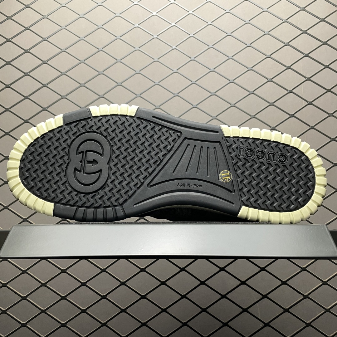 Retro Casual Skate Shoes