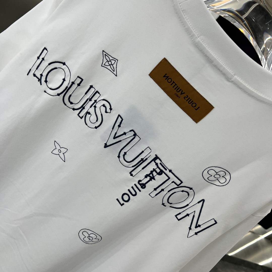 New Embroidered Personalized T-shirt