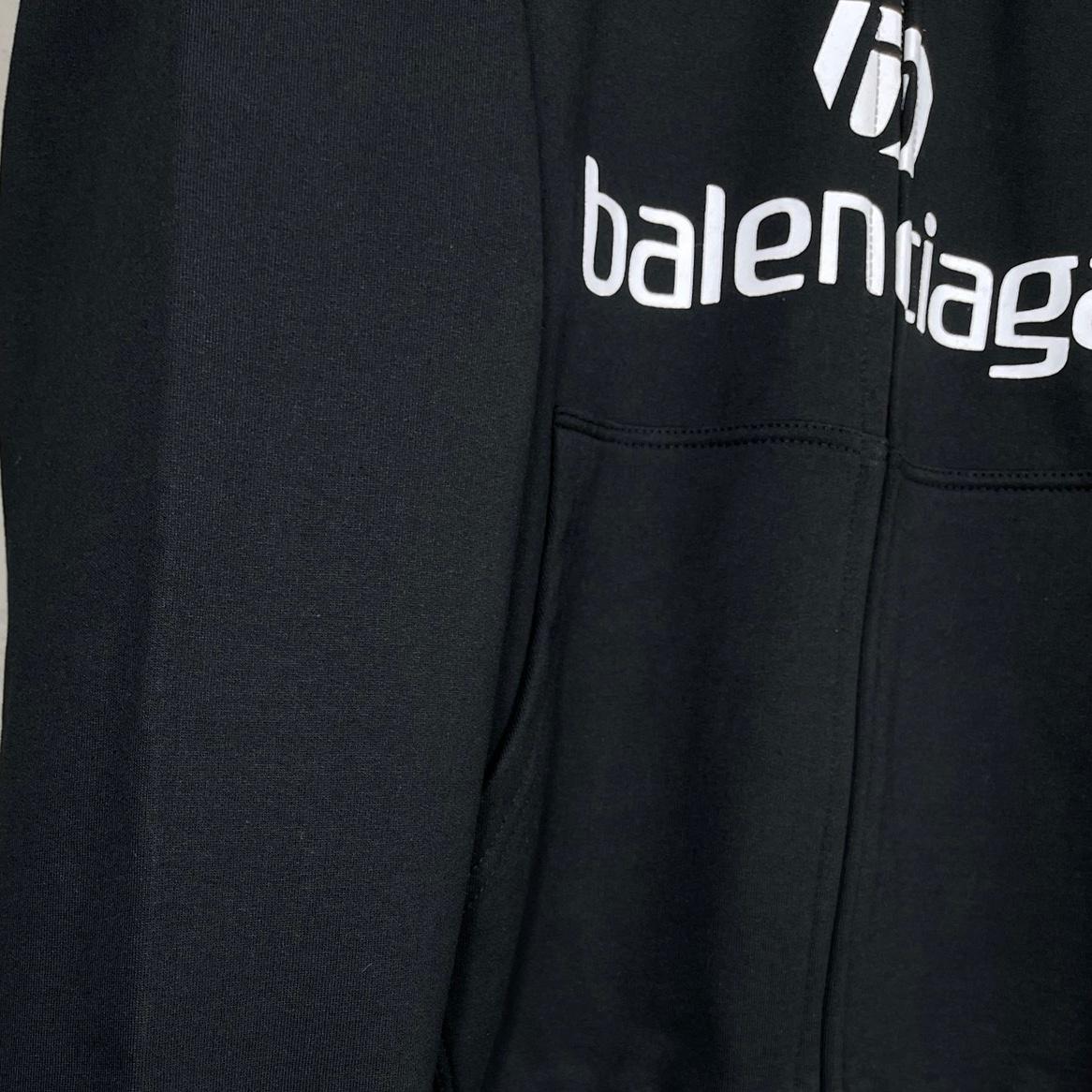 Manchester United embroidered zip-up hoodie