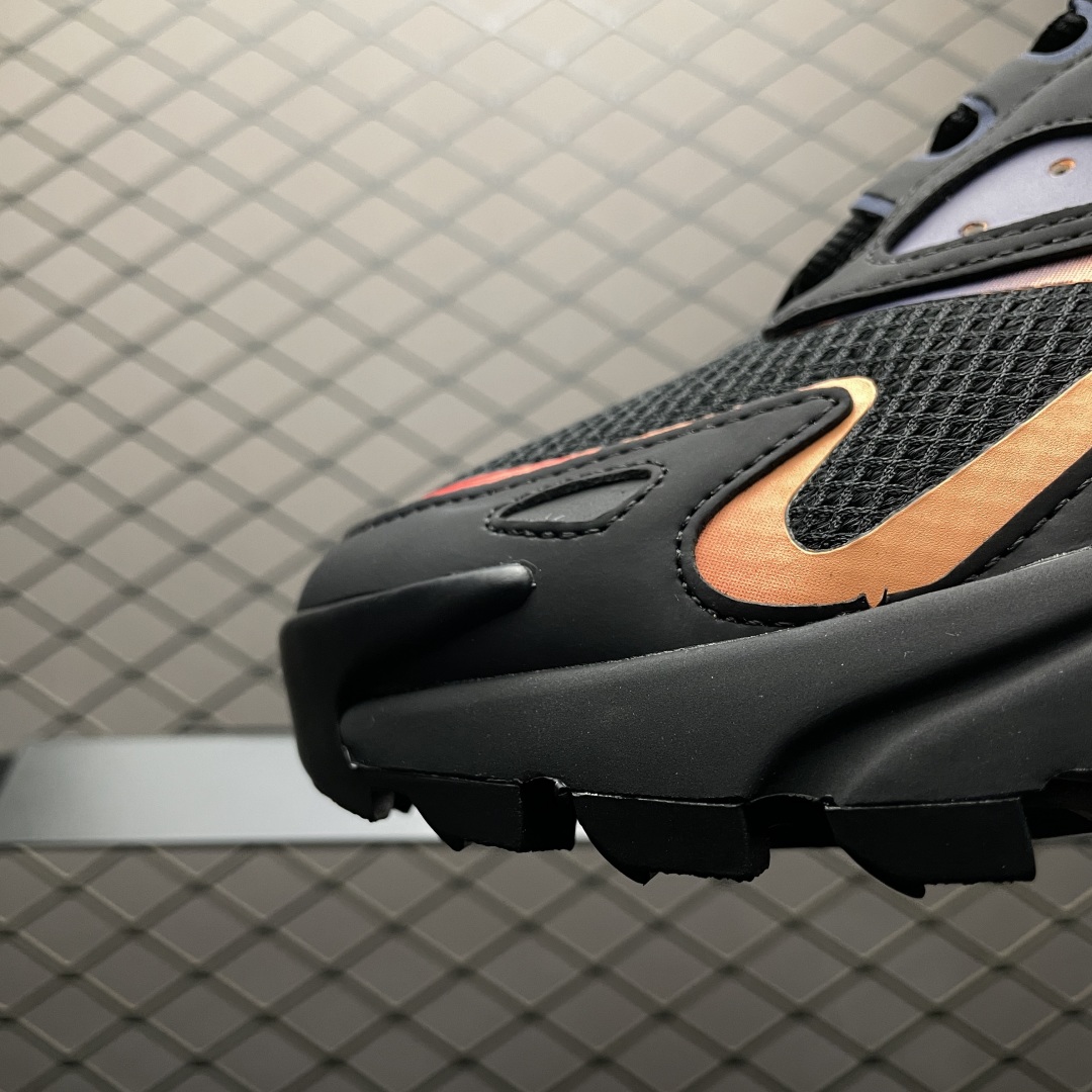 Trendy Retro Sneakers