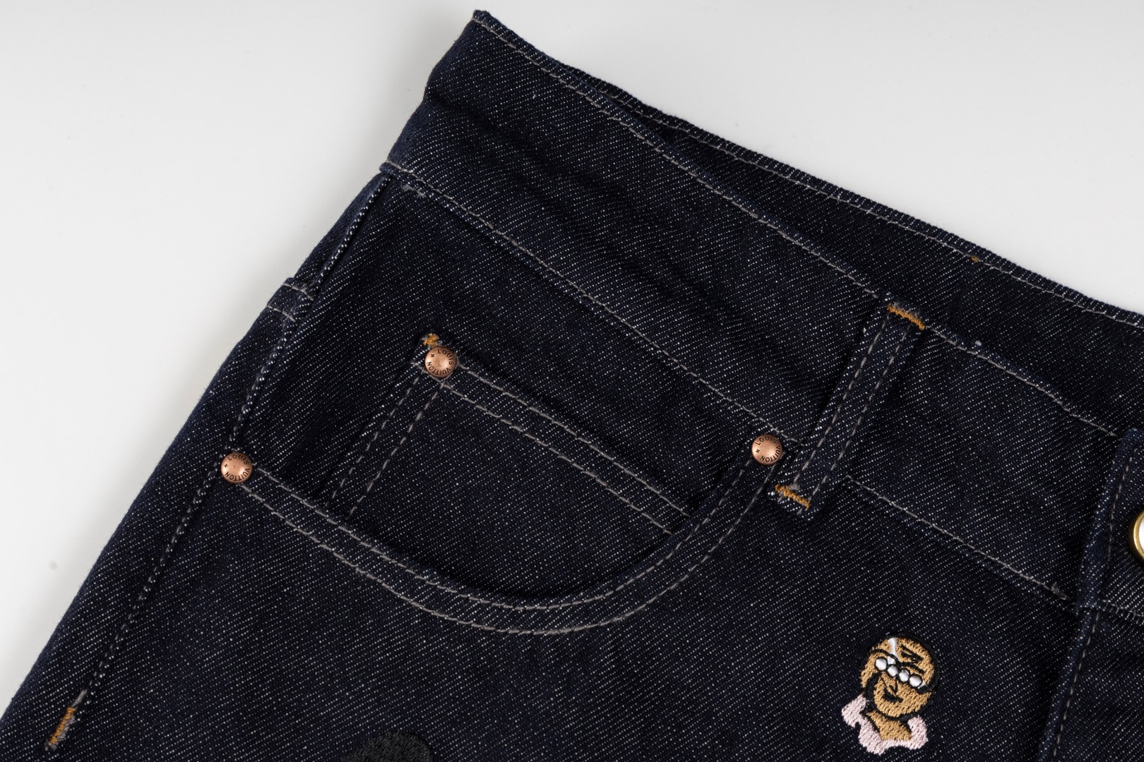 Embroidered Flared Jeans