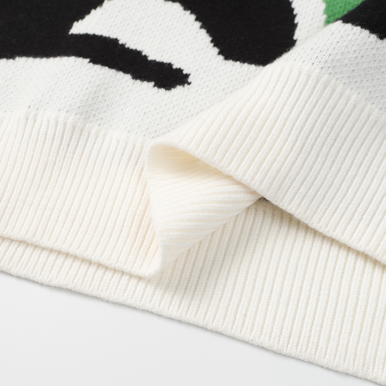 Jacquard crew neck pullover sweater