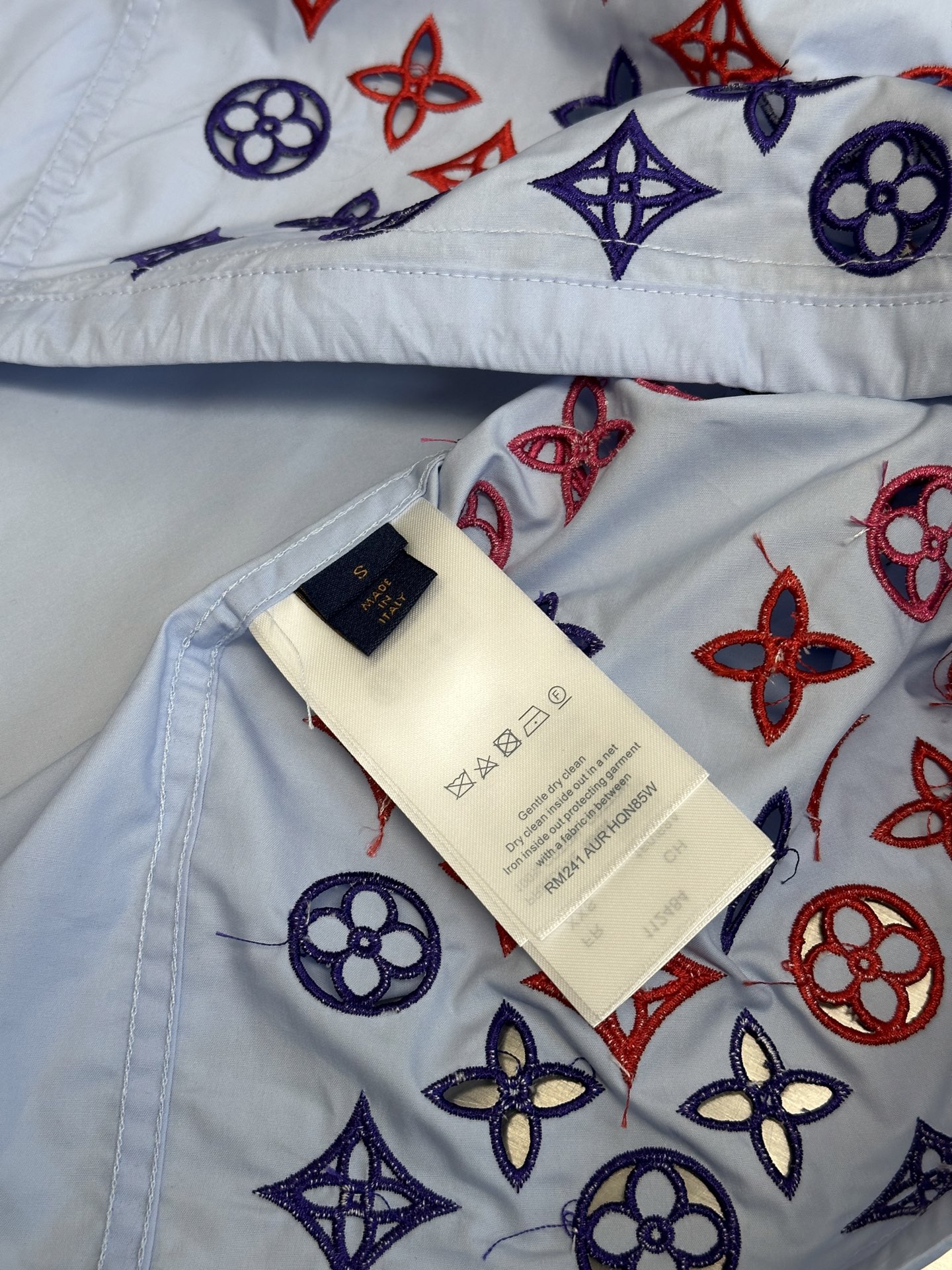 Spring and Summer Classic Rainbow Embroidered Shirt