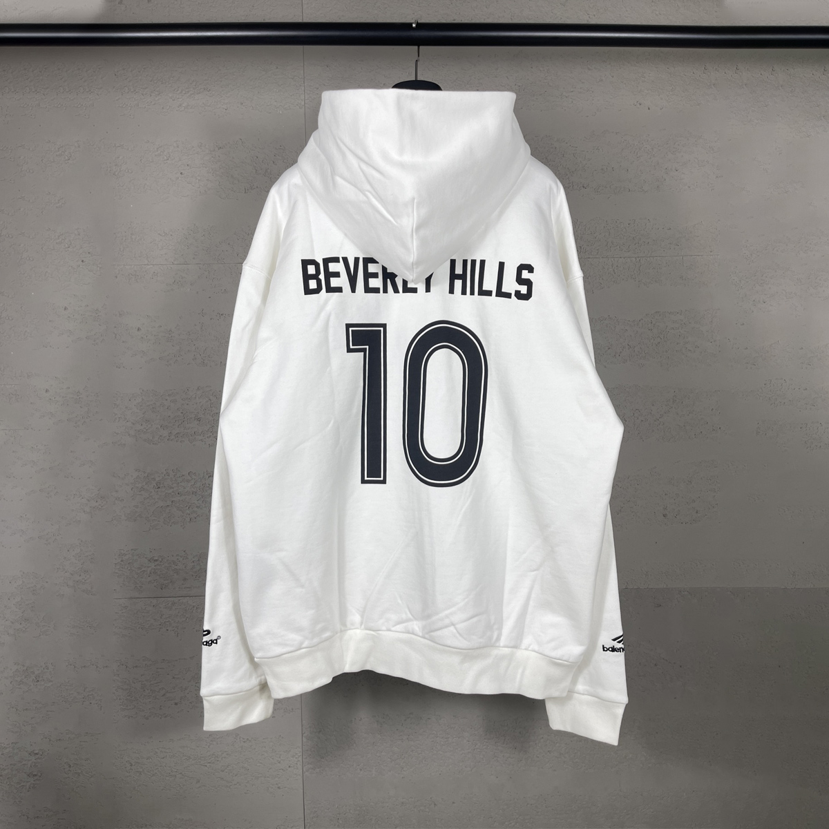 Manchester United embroidered zip-up hoodie