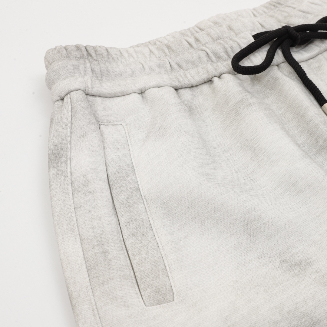 Balenciaga letter print shorts