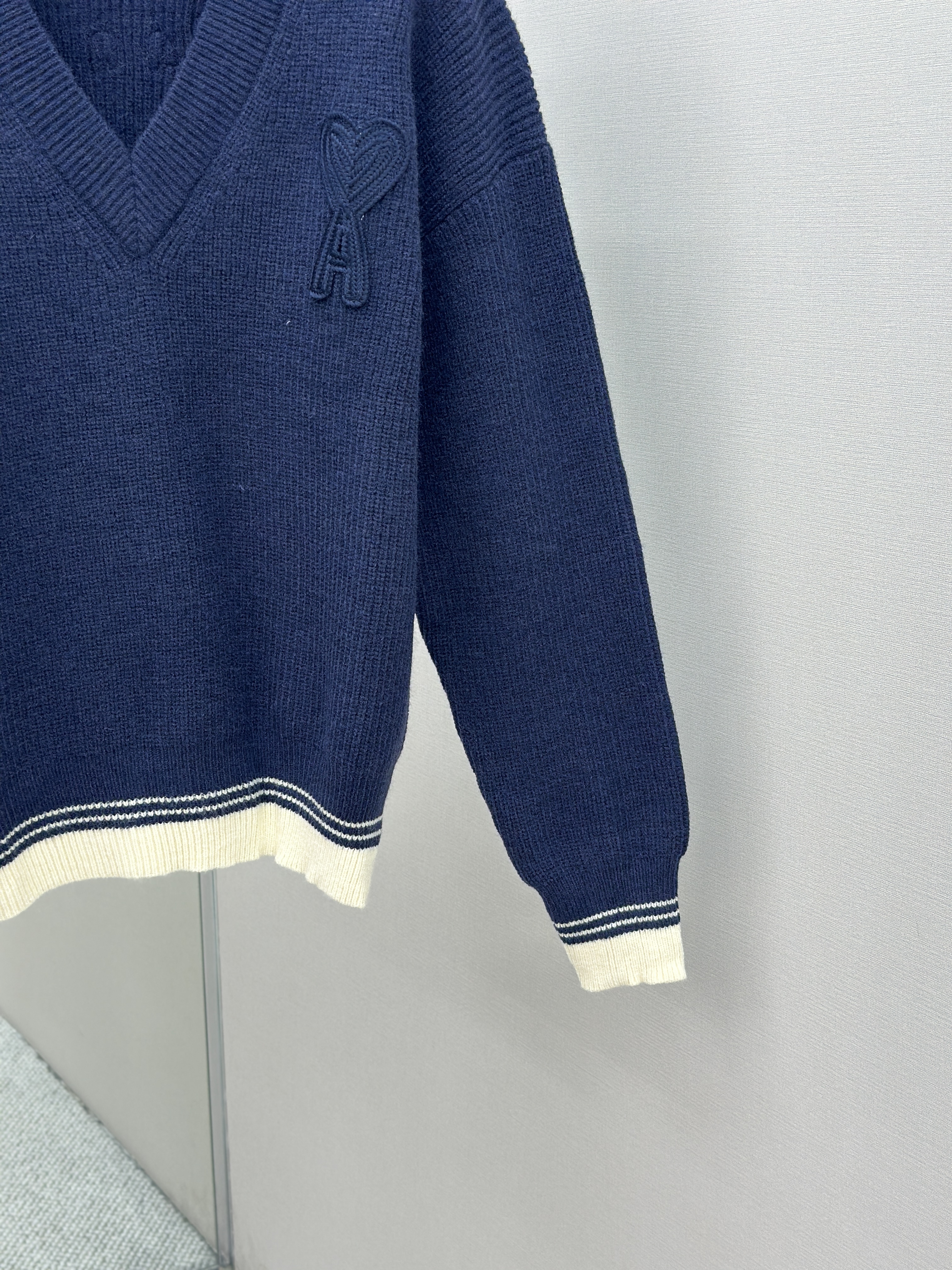 Heart Stripe V-Neck Long Sleeve Sweater