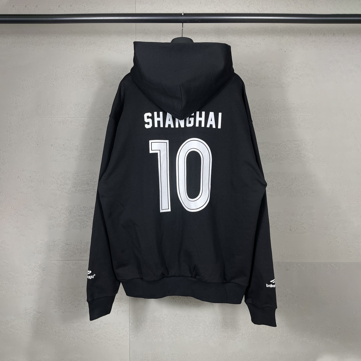 Manchester United embroidered zip-up hoodie