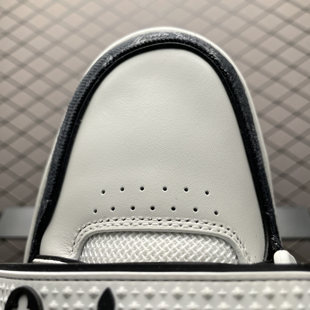 Low-top Mesh Casual Sneakers