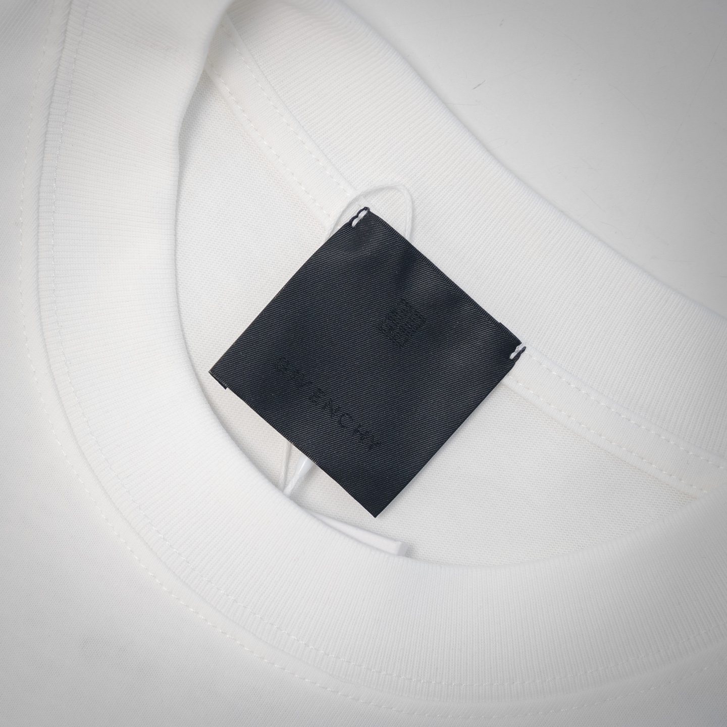 25SS Graffiti 4G Print Short-Sleeve T-Shirt