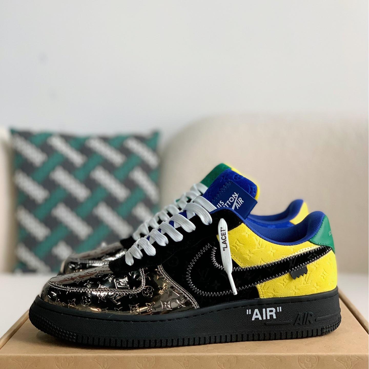 Air Force 1 Low Air Force × LV (monopoly)