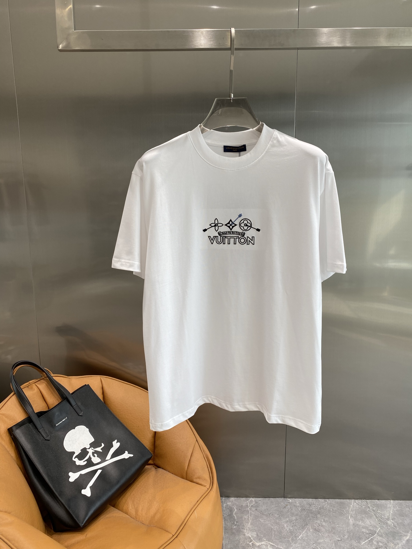 Embroidery Pattern T-Shirt