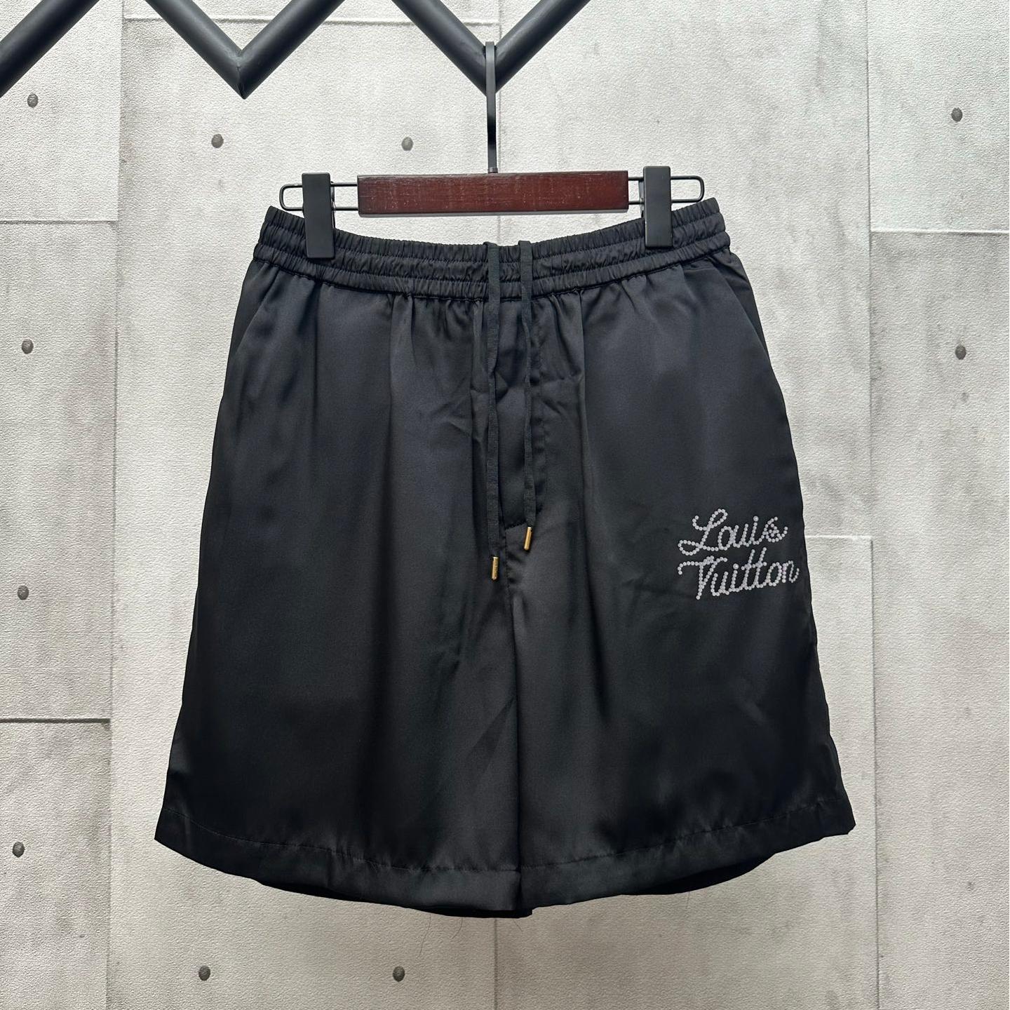 New silk printed casual shorts