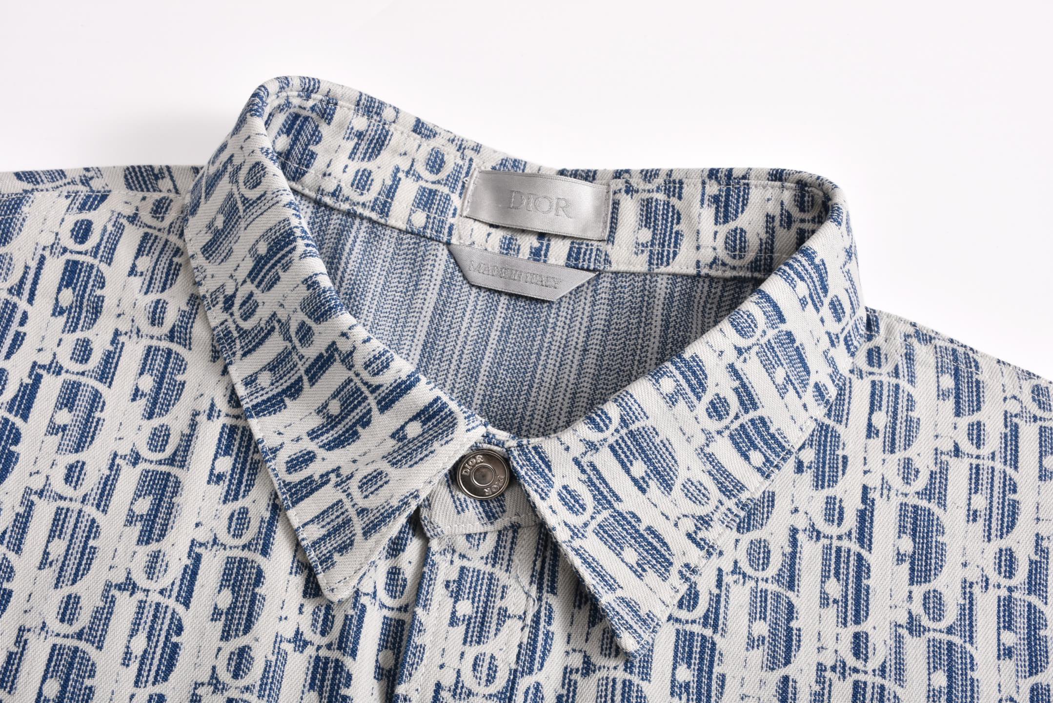All-over Jacquard Short-Sleeve Denim Shirt
