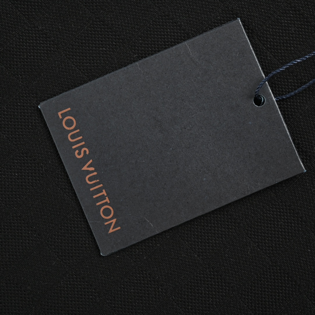 Rhinestone lettering T-shirt