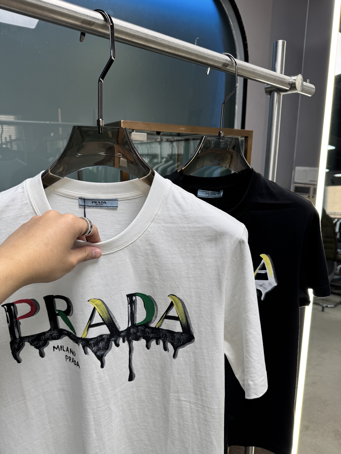 Personalized Graffiti Letter Print T-shirt