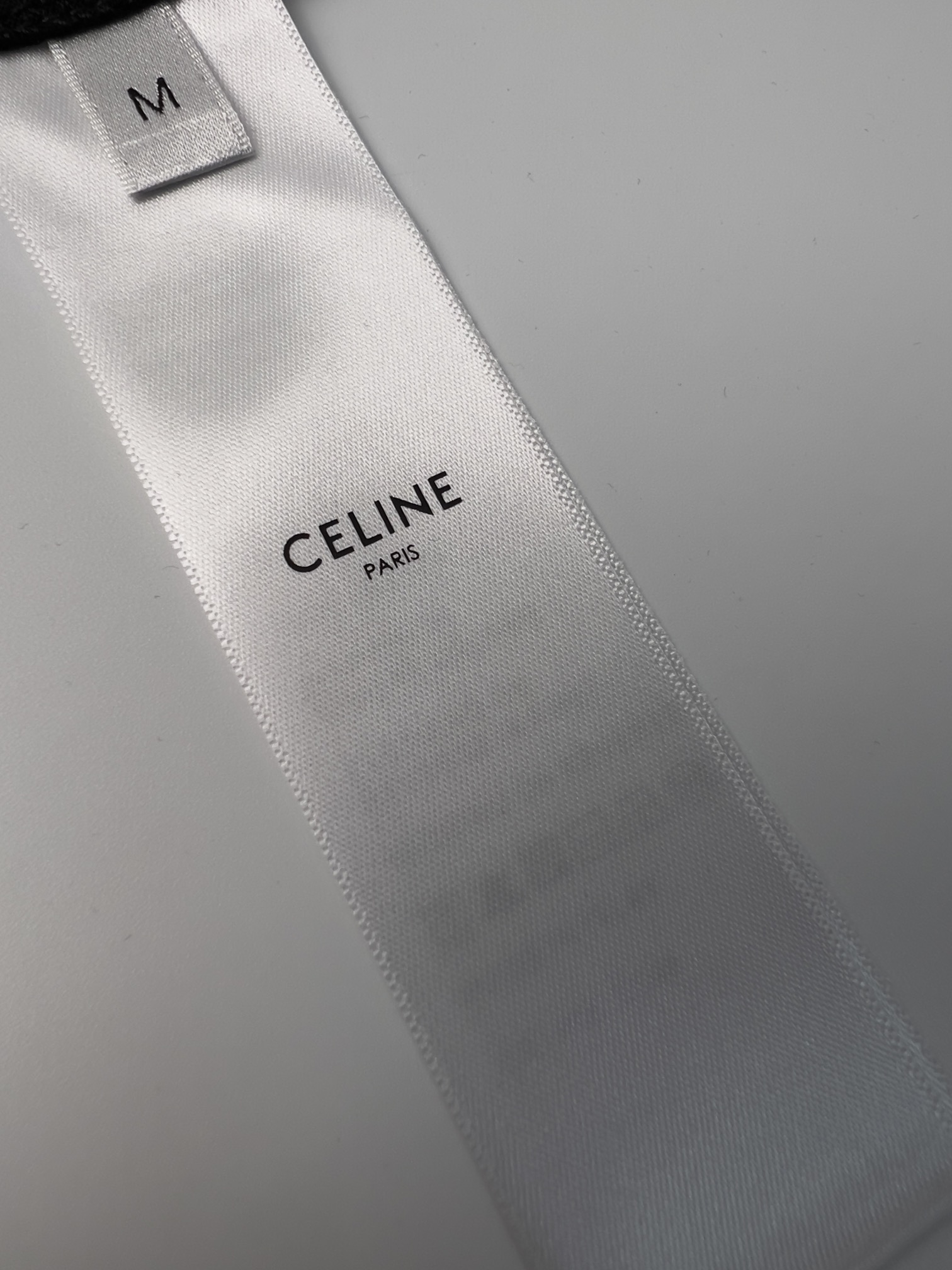 Round neck short-sleeved T-shirt