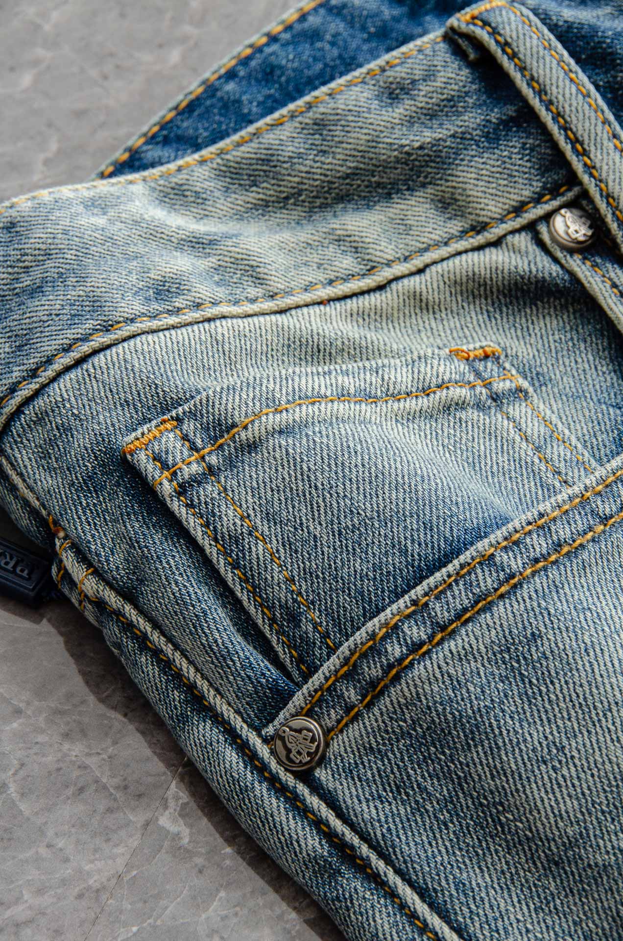 2025SS Men's Fashion Straight-Leg Denim Jeans