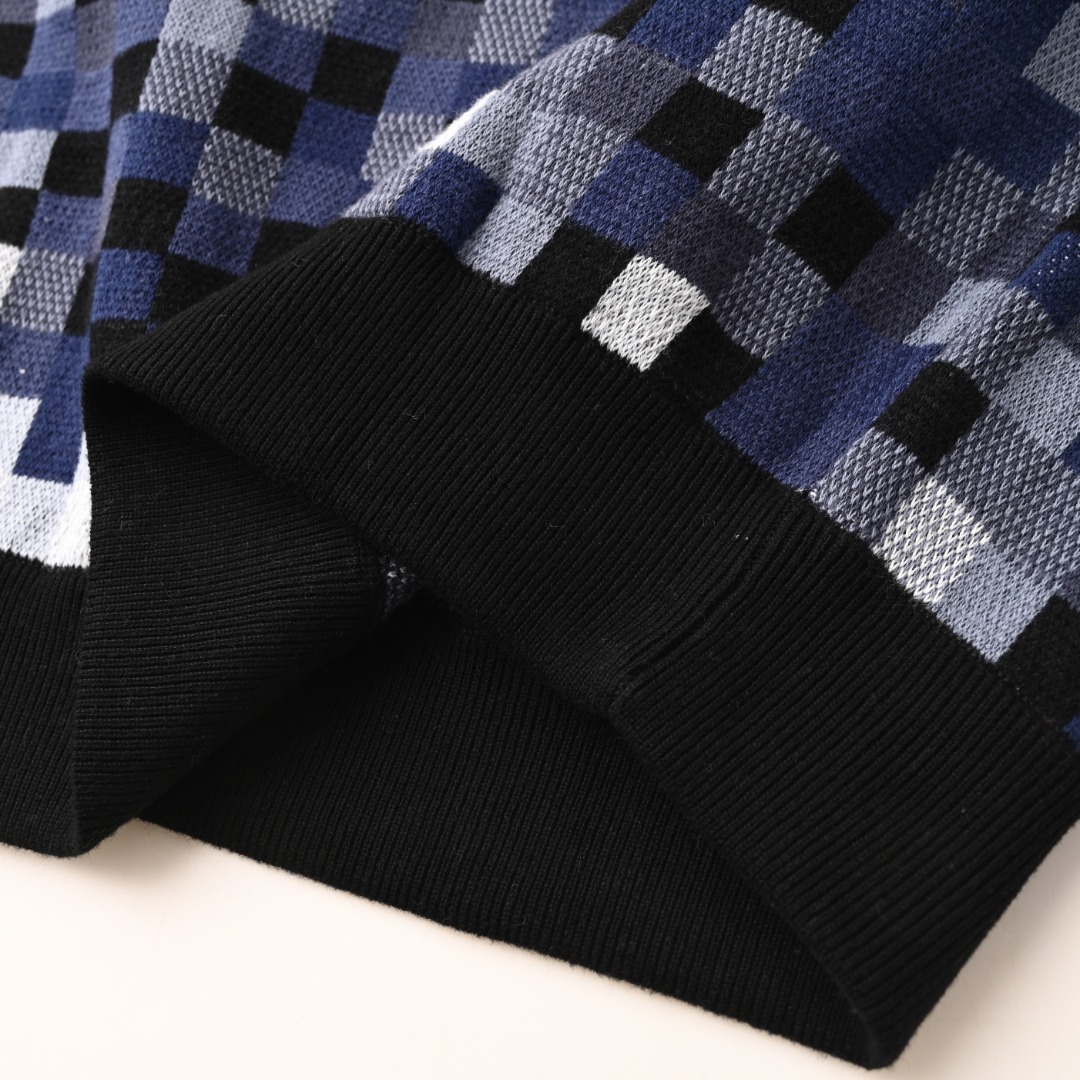 Gradient Mosaic Jacquard Ribbed Knit Sweater