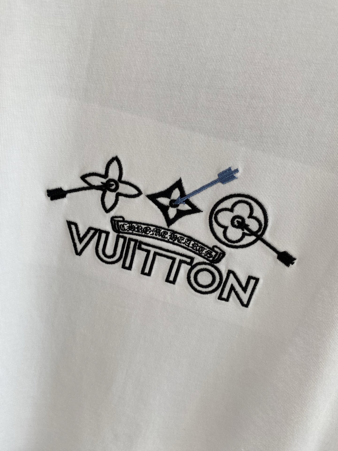 Embroidery Pattern T-Shirt