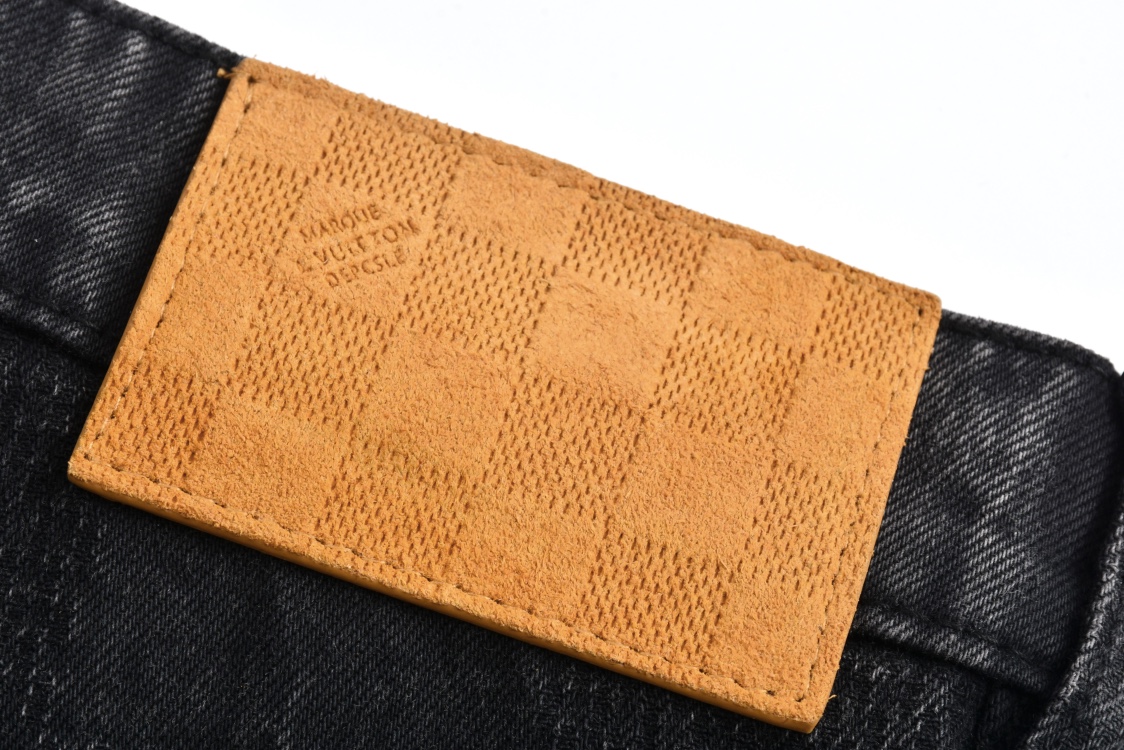 24FW Subtle Plaid Straight-Leg Jeans