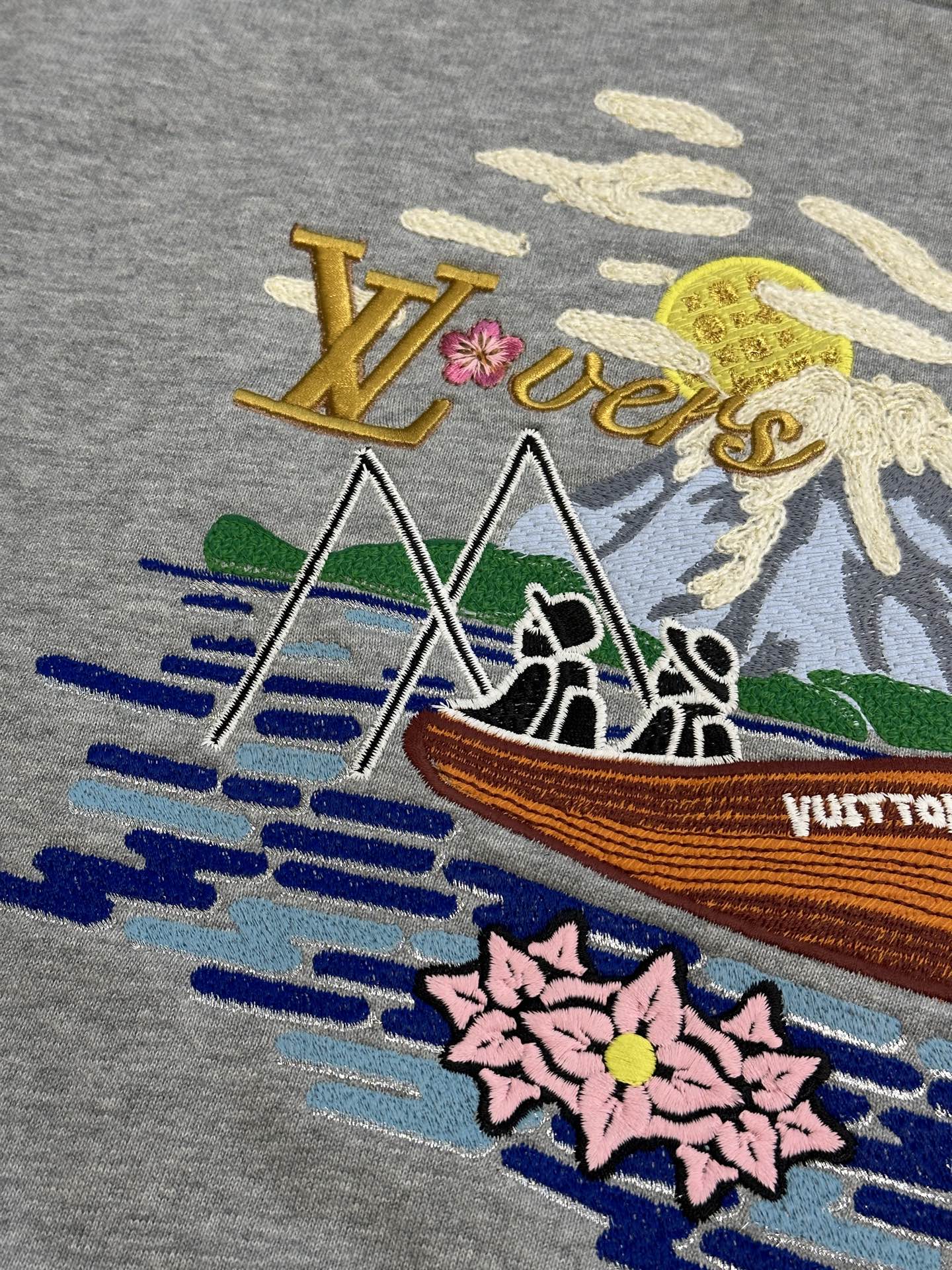 25SS Snow Mountain Co-Branded Long-Sleeve Sweatshirt