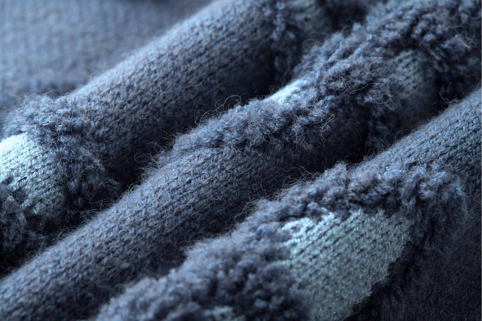 25SS Textured Jacquard Knit Sweater