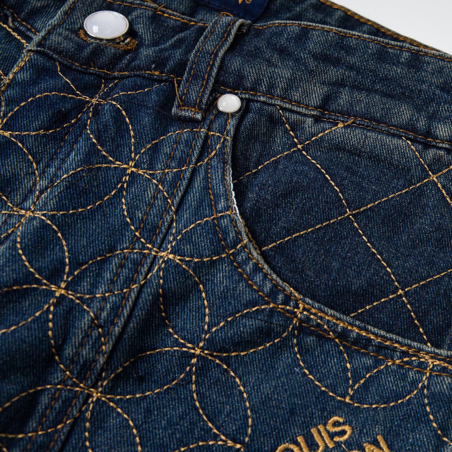 Autumn and winter denim shorts