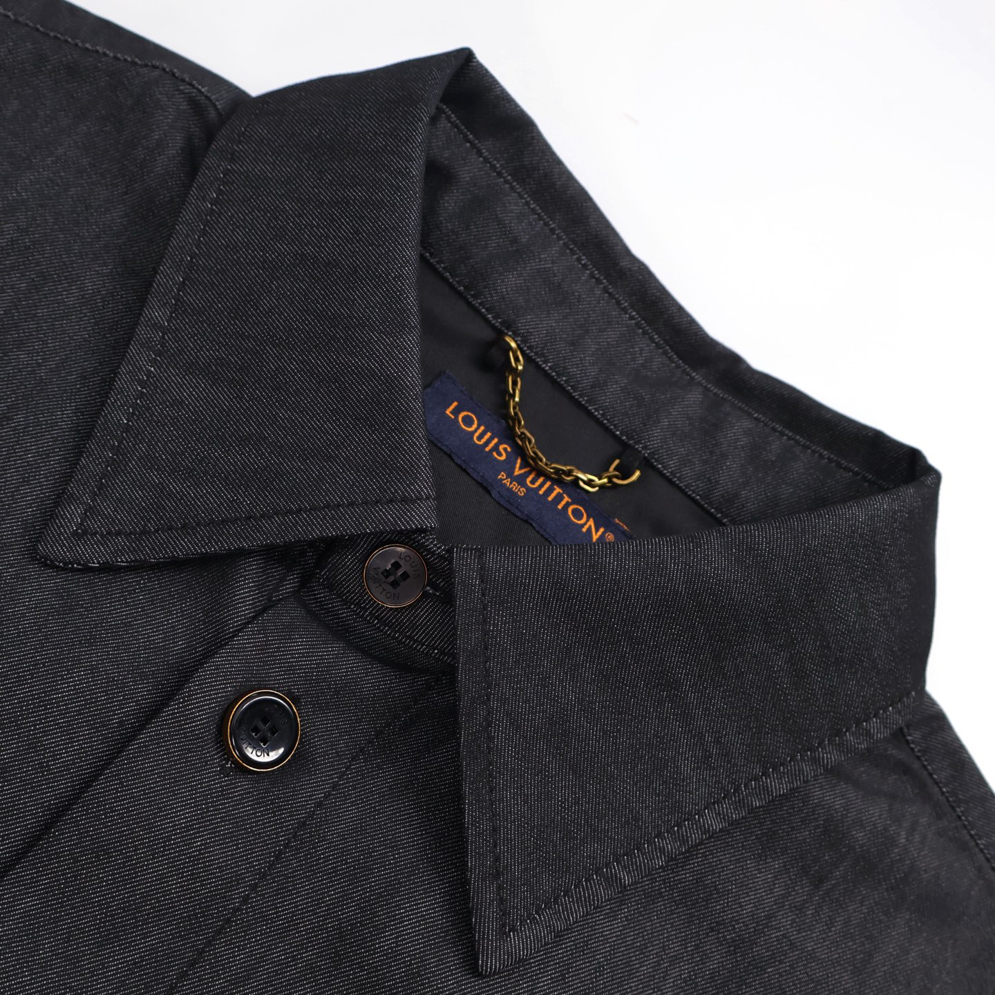 Raffia embroidered short-sleeved denim shirt