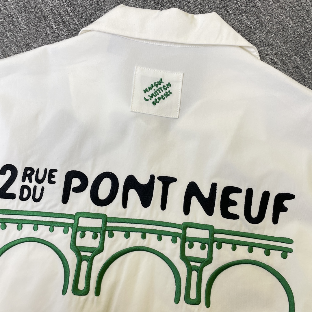 Rose Embroidered Short-sleeved Shirt