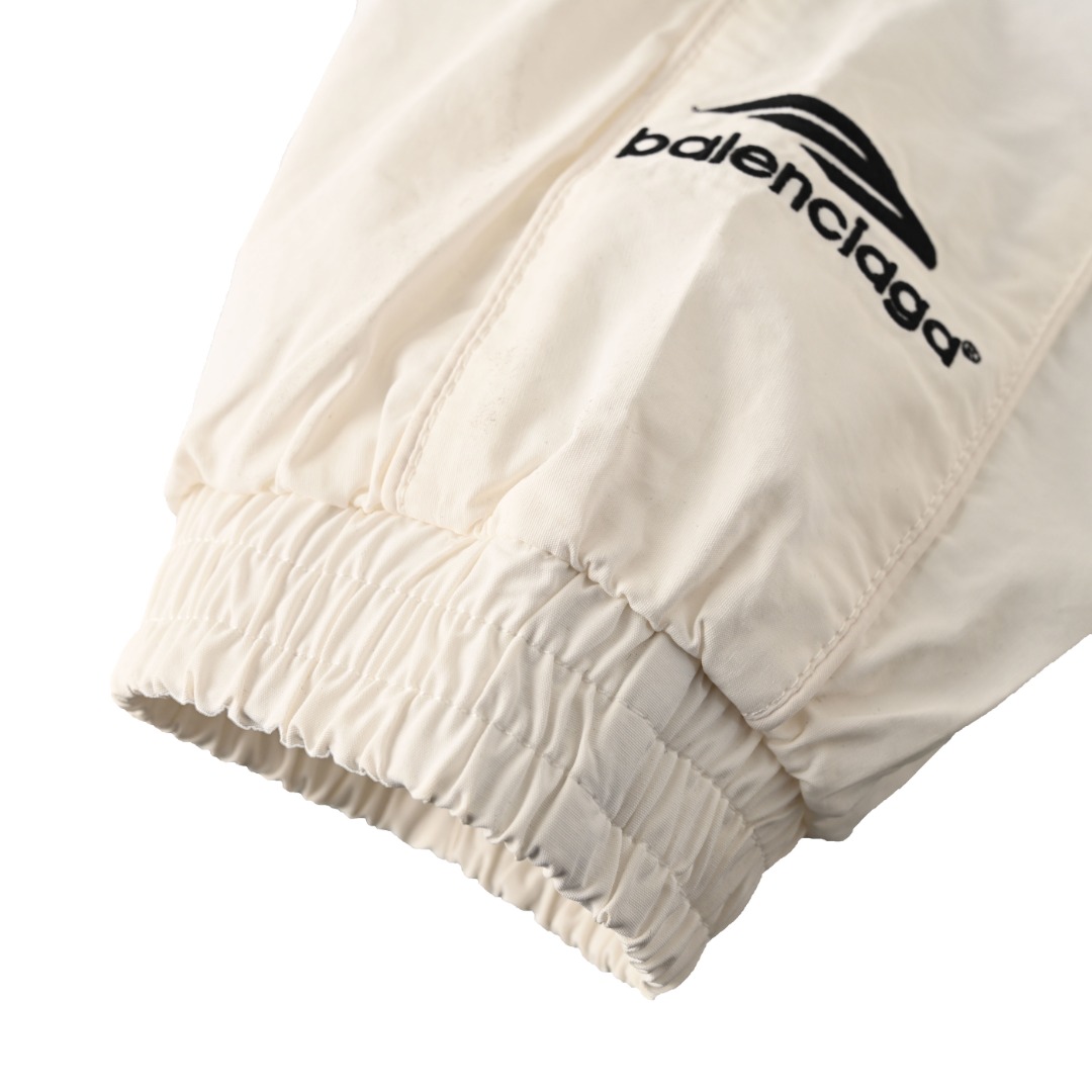 Balenciaga 76 Manchester United embroidered patch