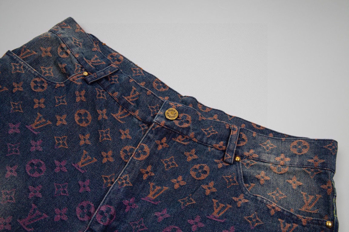 Three-tone gradient denim shorts