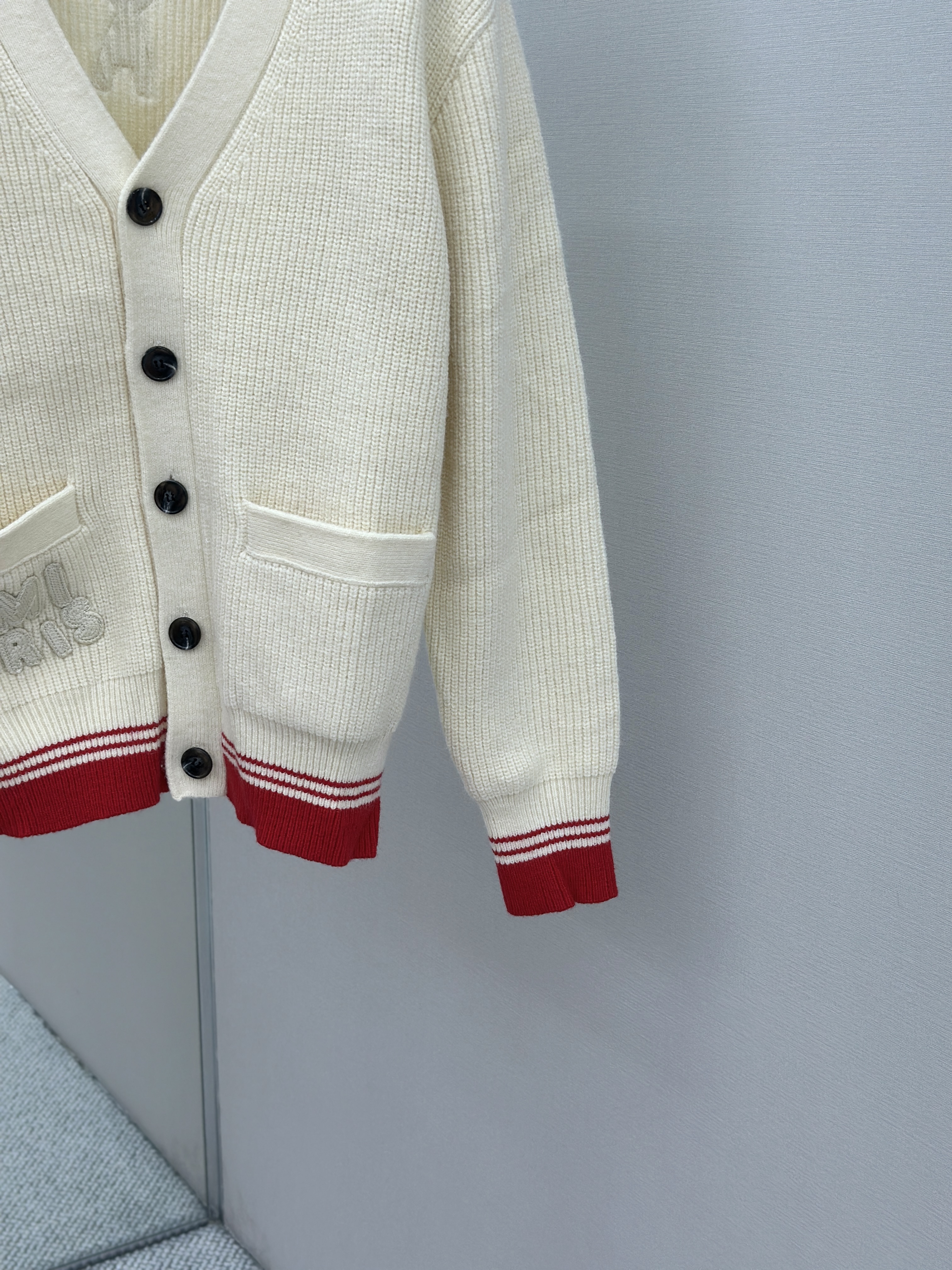 New Woven ADC Heart Stripe V-Neck Cardigan Sweater