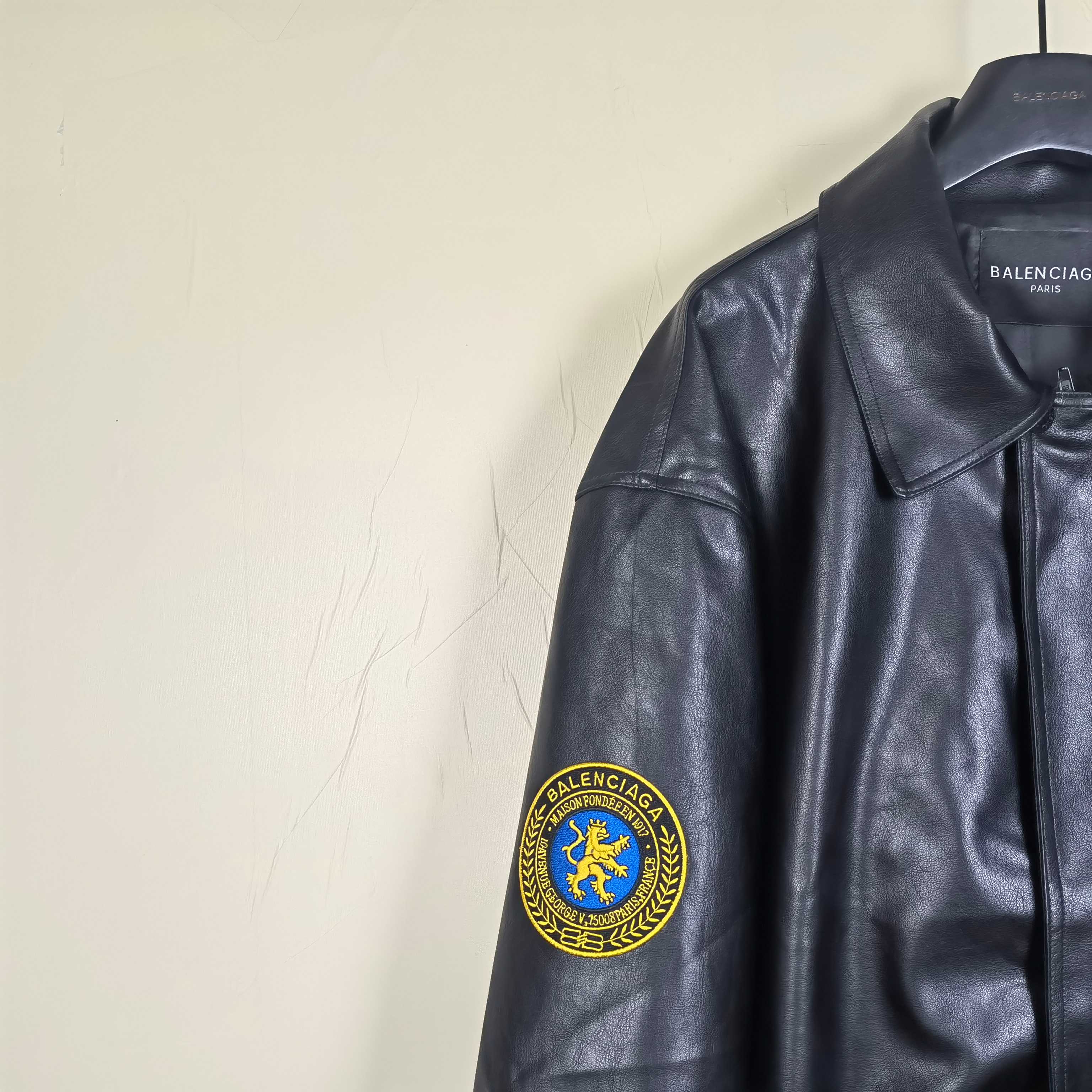 Embroidered Round Patch Bomber Jacket