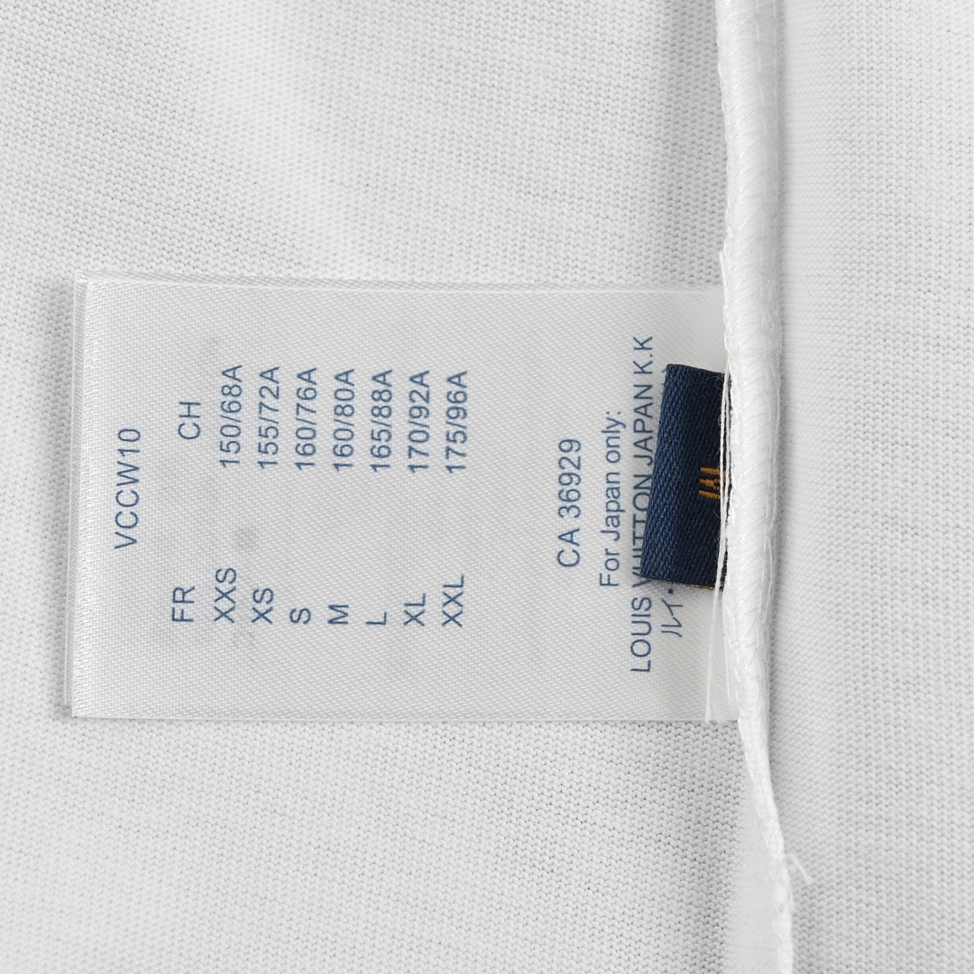 Hand-painted large letters T-shirt