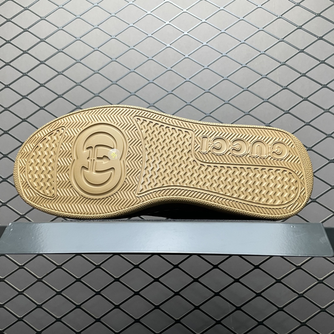 Screener Thick-soled Dirty Sneakers