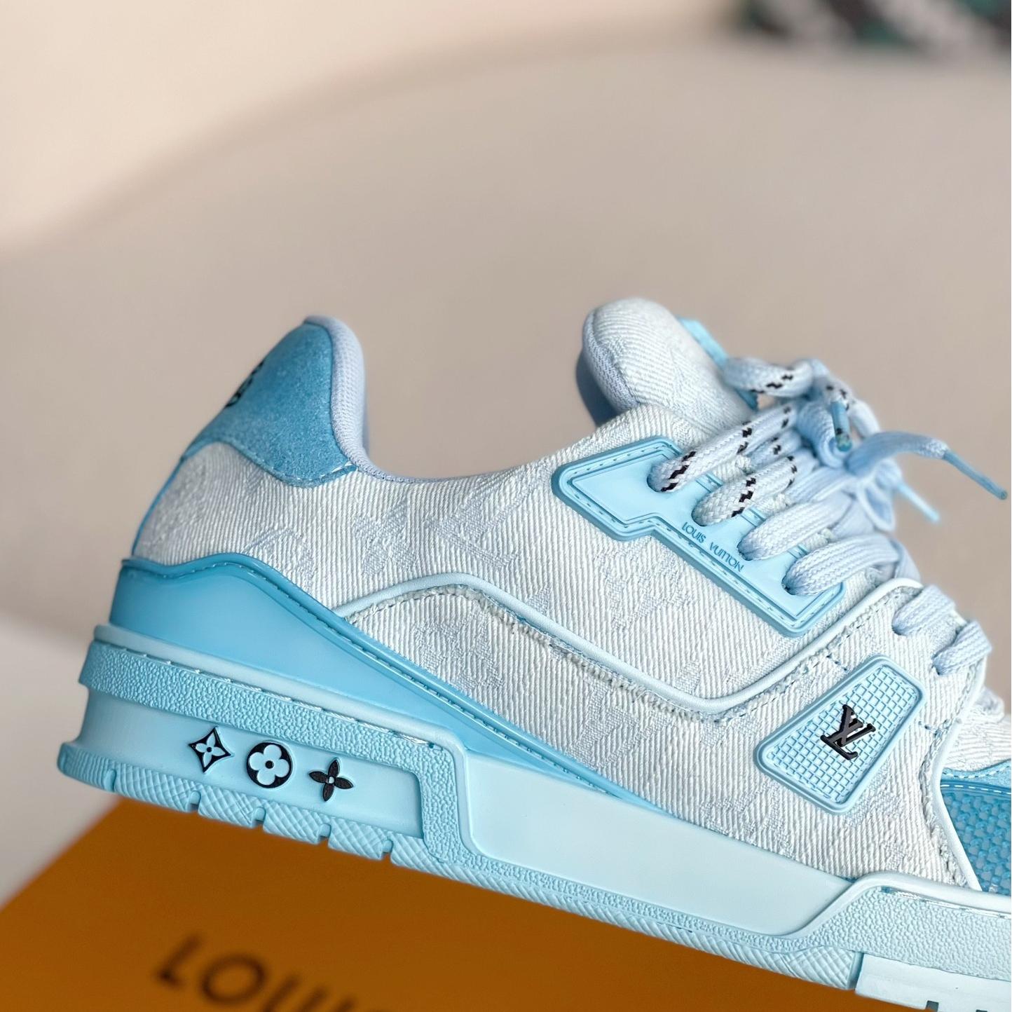 BLUE TRAINER CANVAS SNEAKERS