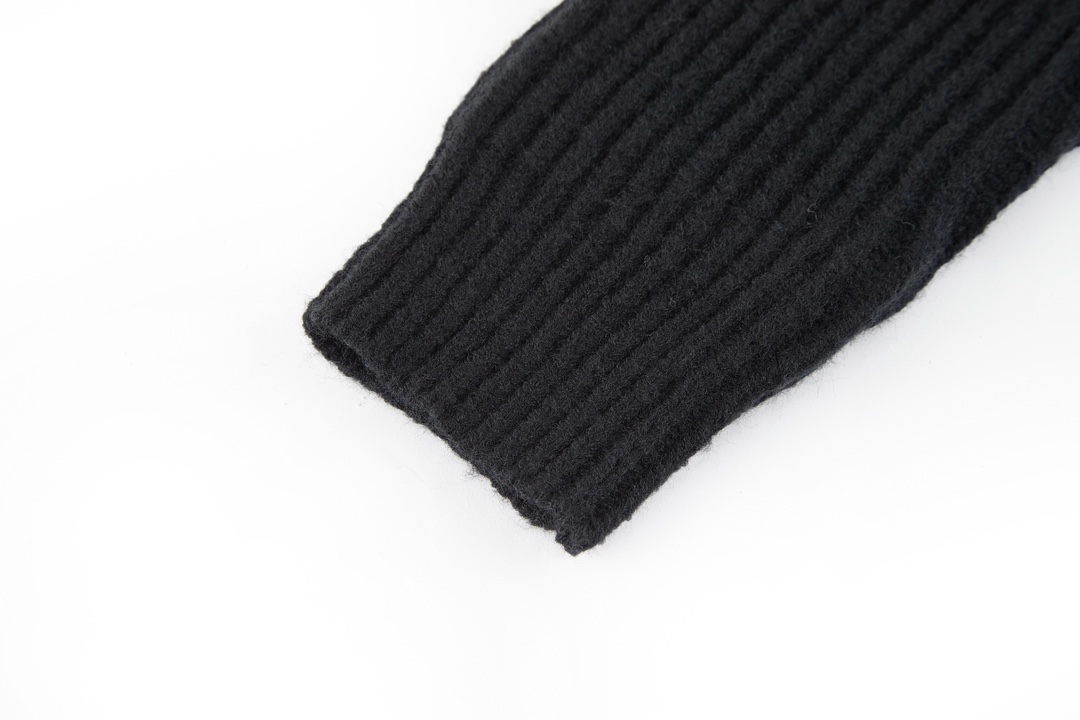 Embroidered Wool Cardigan