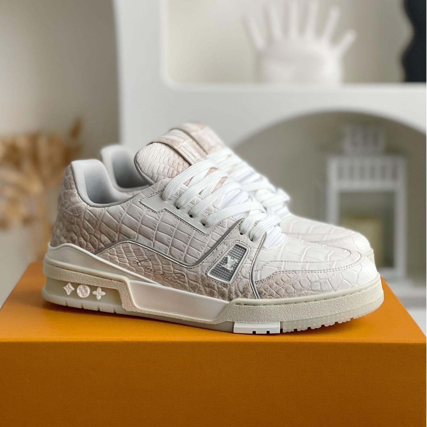 WHITE TRAINER CROCODILE LEATHER