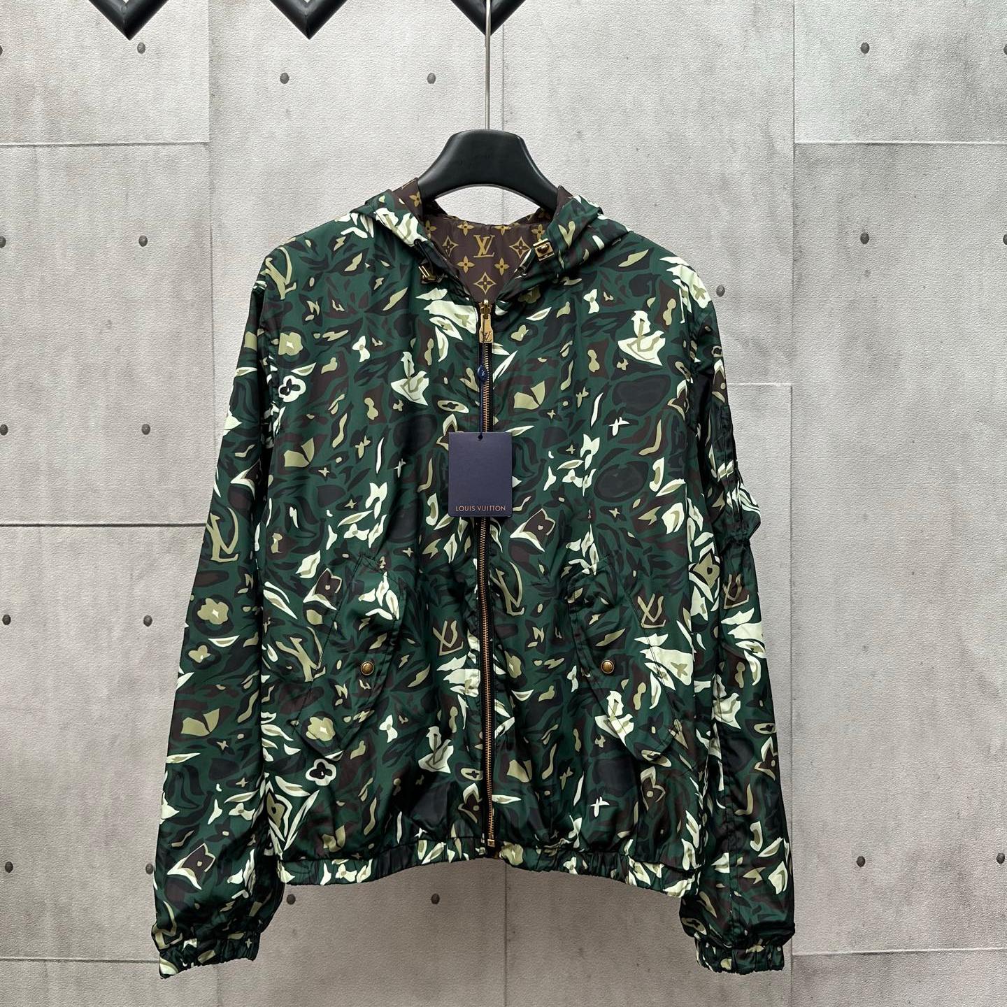reversible hooded zip-up jacket