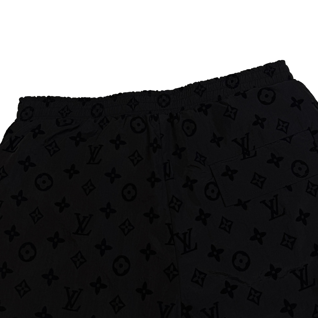 Printed flocked shorts