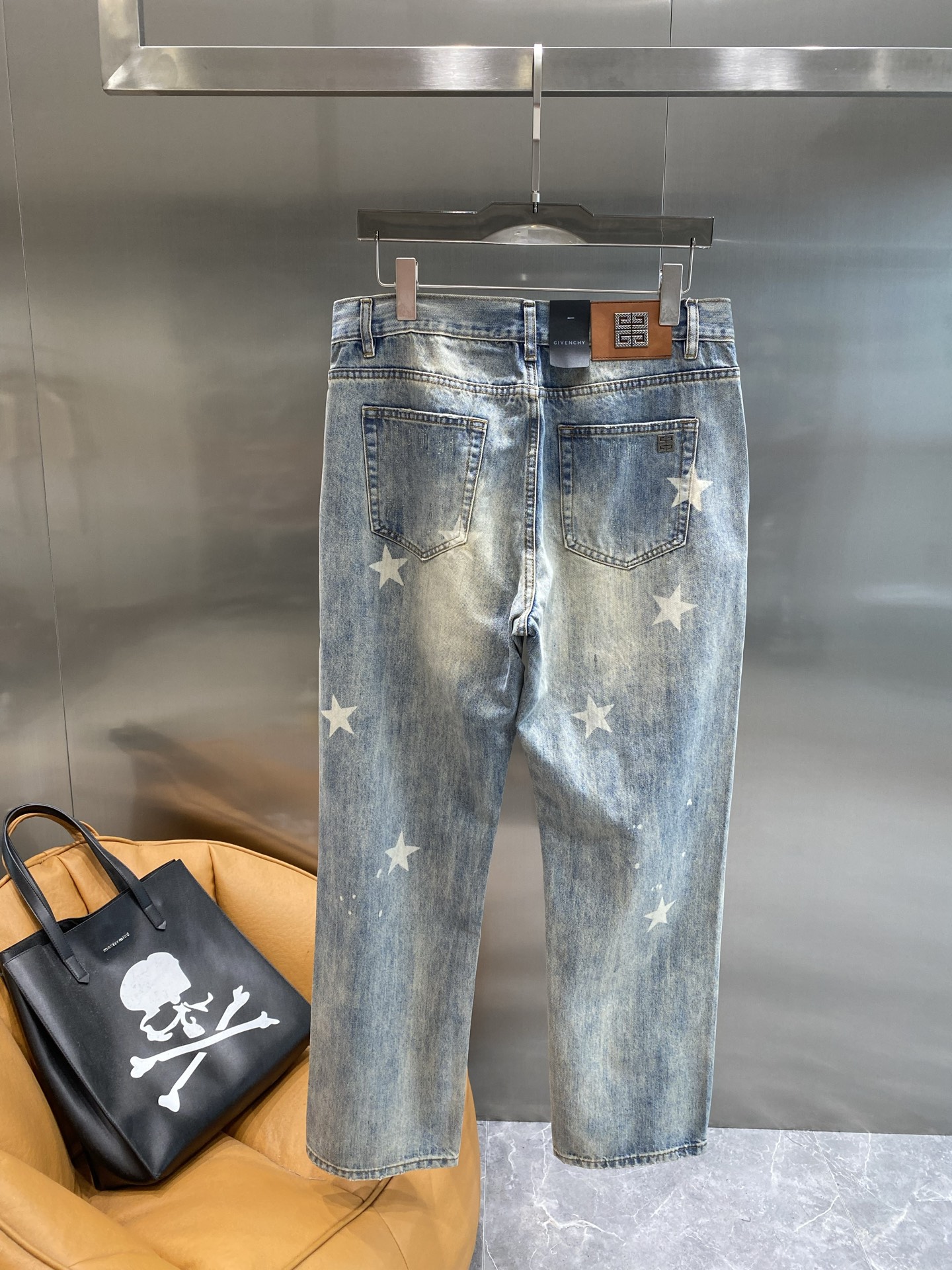 Star-Embellished Jeans